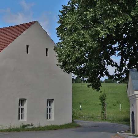 Jizdarna Zamek Skalice Apartment Ckyne Exterior photo