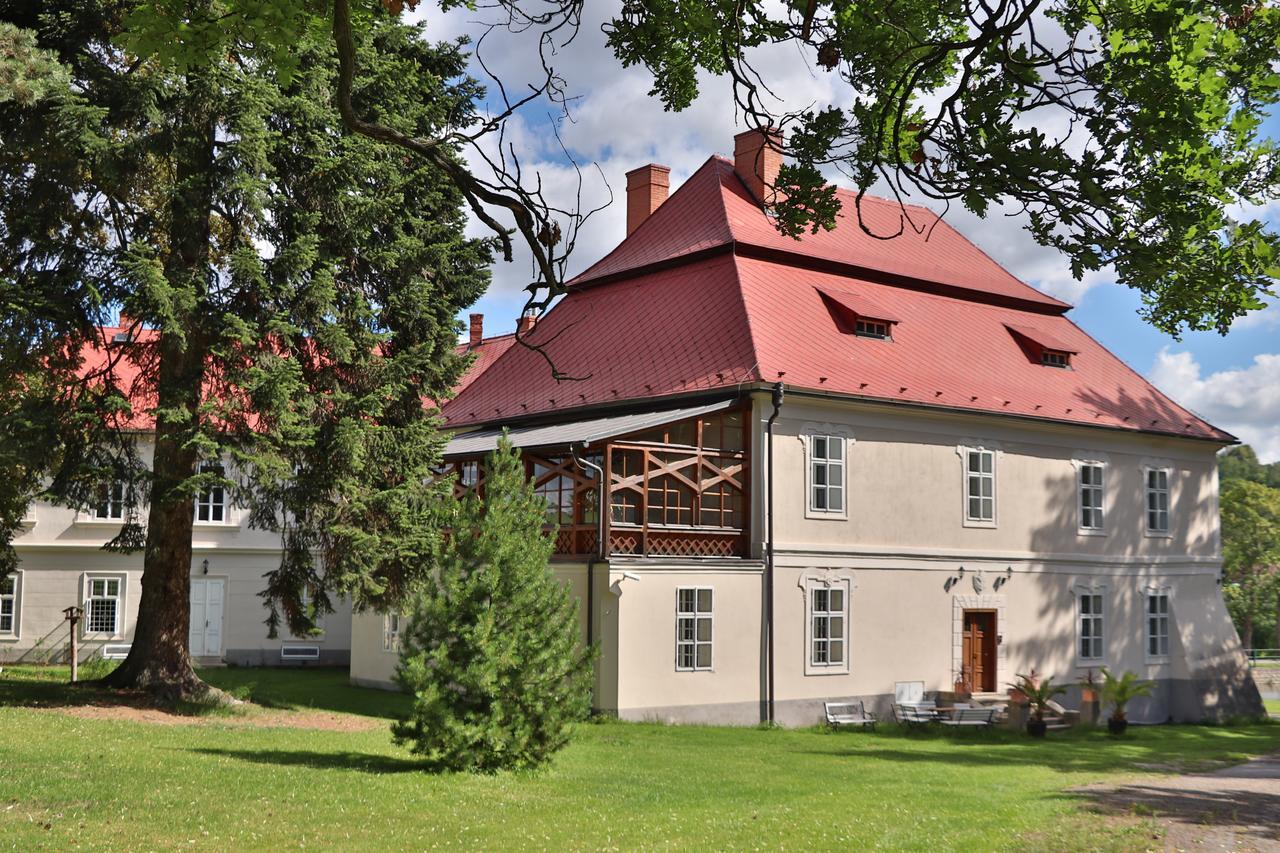 Apartment Jizdarna Zamek Skalice